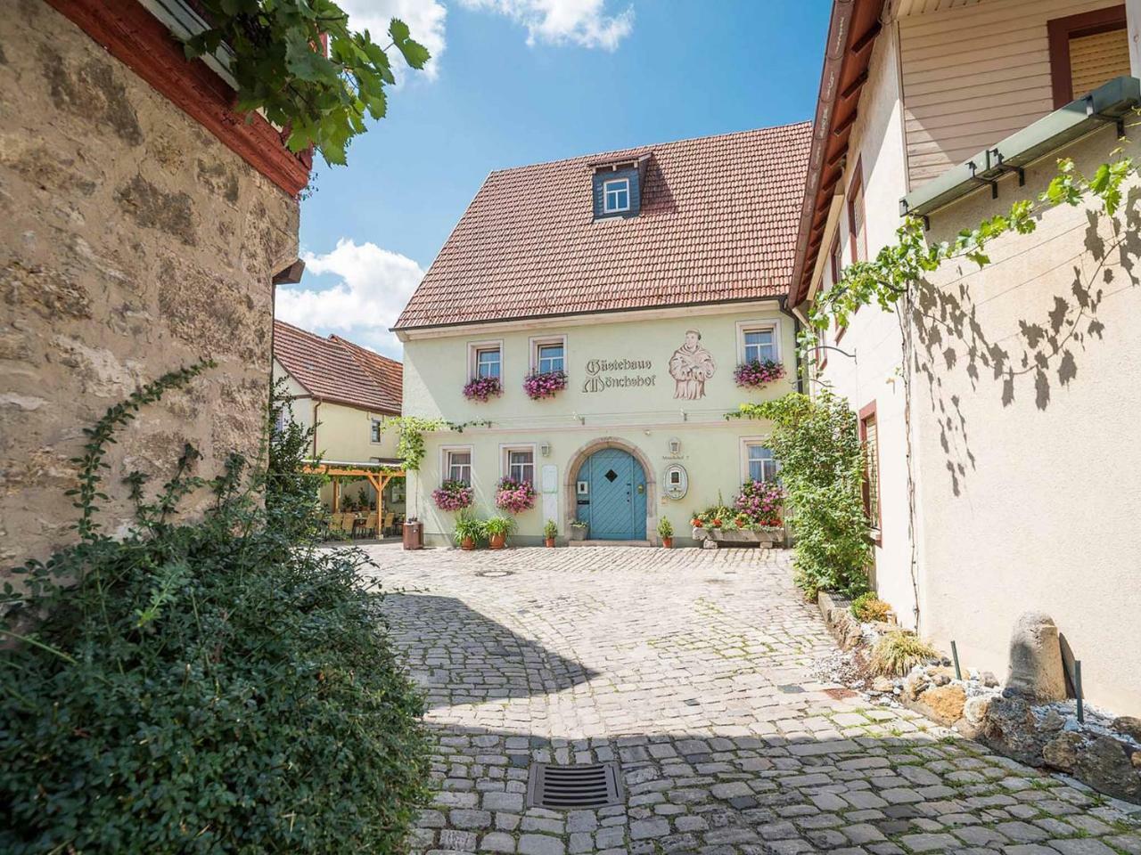 Gaestehaus Moenchshof Sommerhausen Kültér fotó